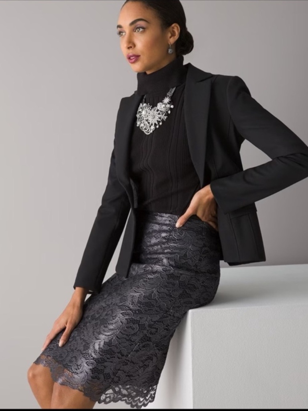NWT WHBM Lace Pencil Skirt